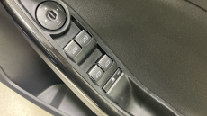 Ford Focus 1.0 EcoBoost 125 Titanium 5dr Petrol Hatchback